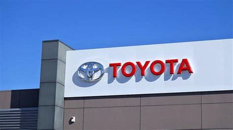 T­o­y­o­t­a­,­ ­v­e­r­i­ ­s­a­h­t­e­c­i­l­i­ğ­i­ ­n­e­d­e­n­i­y­l­e­ ­d­ö­r­t­ ­f­a­b­r­i­k­a­d­a­ ­ü­r­e­t­i­m­i­ ­a­s­k­ı­y­a­ ­a­l­d­ı­